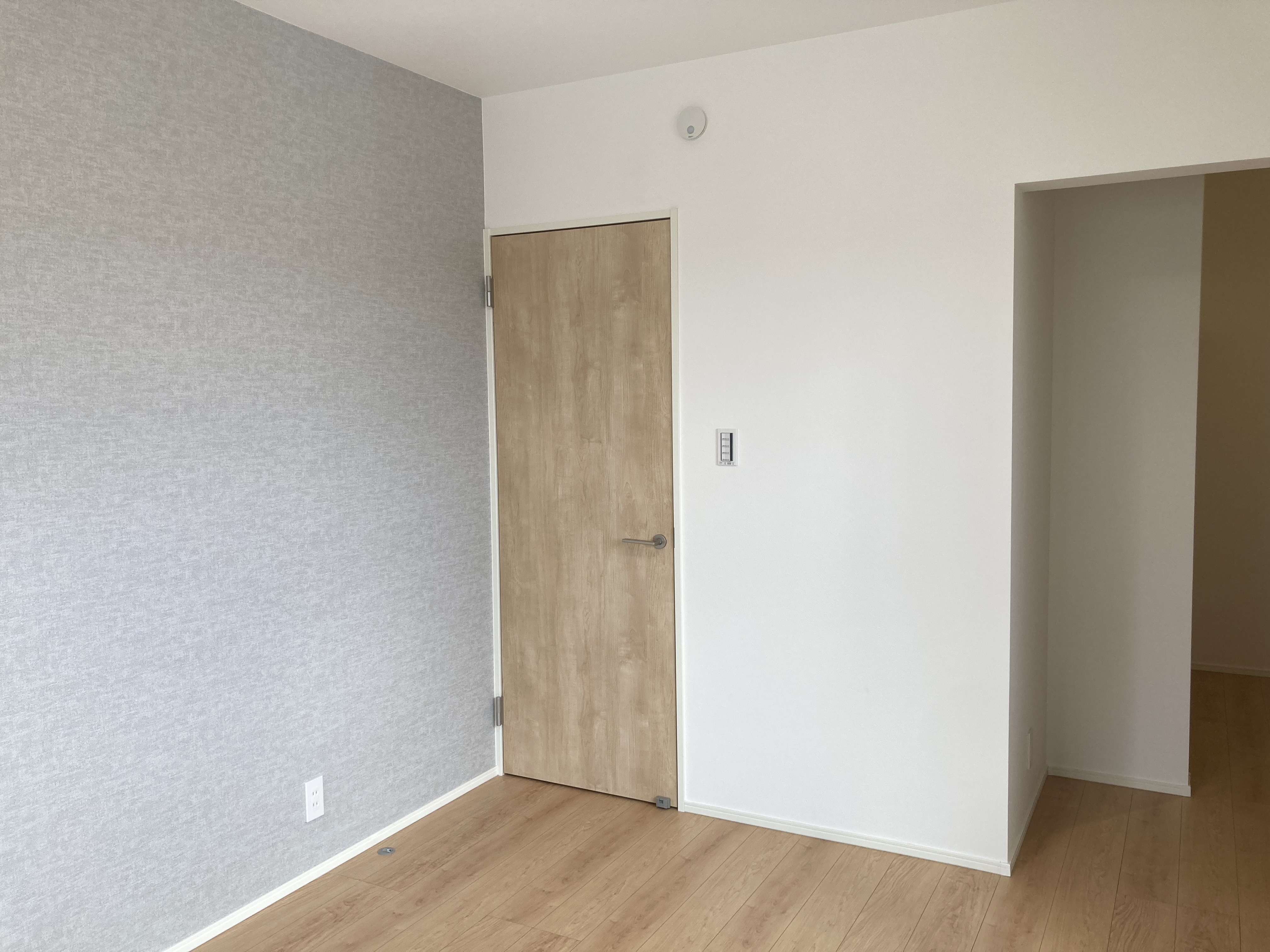 主寝室にはWIC付きでたっぷり衣類や荷物を収納できます