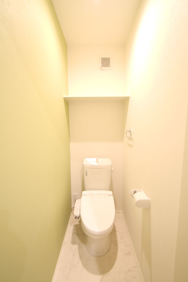 2階にもトイレを設置！夜間に１Fへ降りることもないのでお子様でも安心できます♪