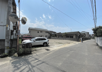 建築前、前面道路