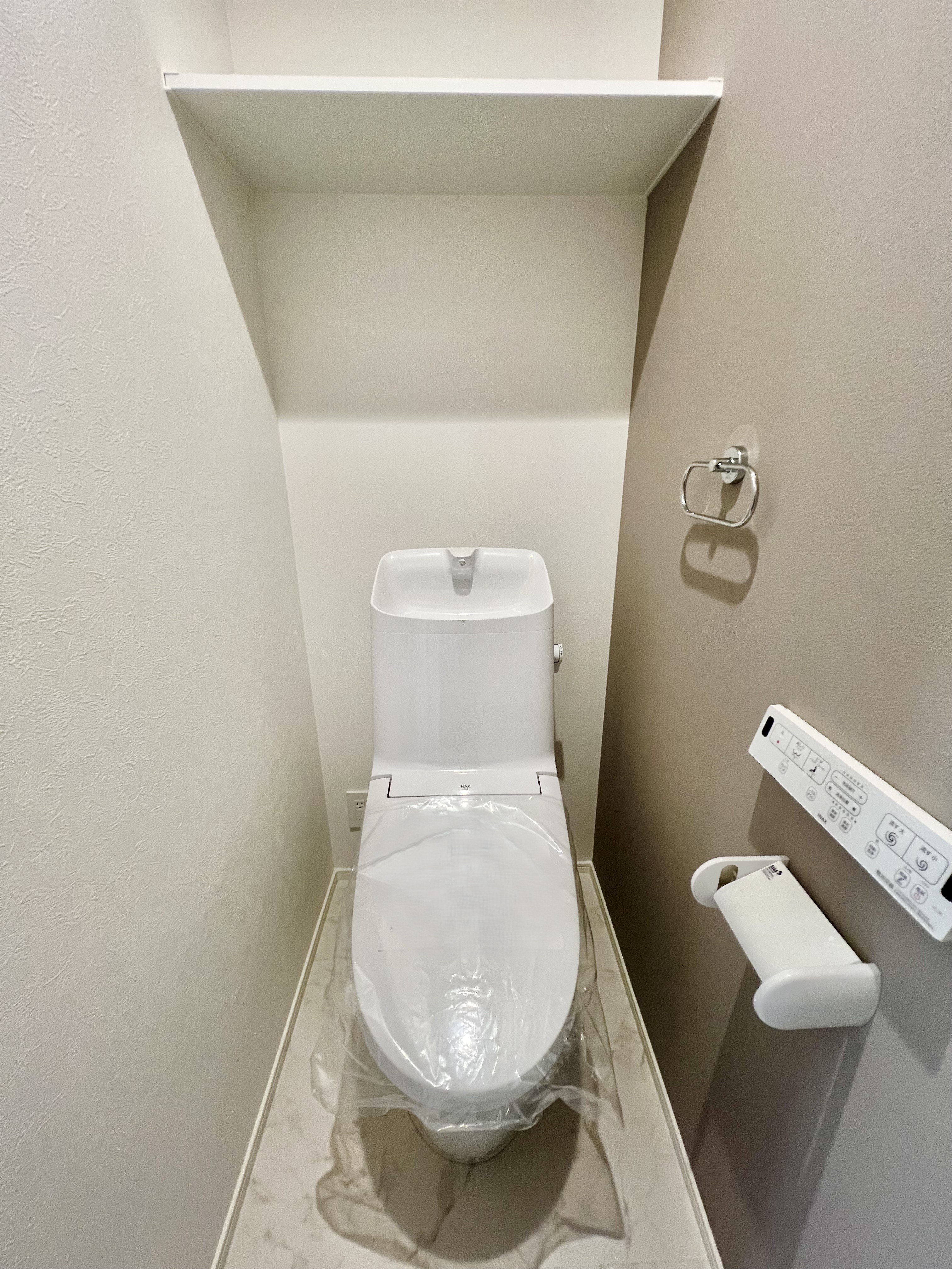 お掃除ラクラク♪温水洗浄便座トイレ。