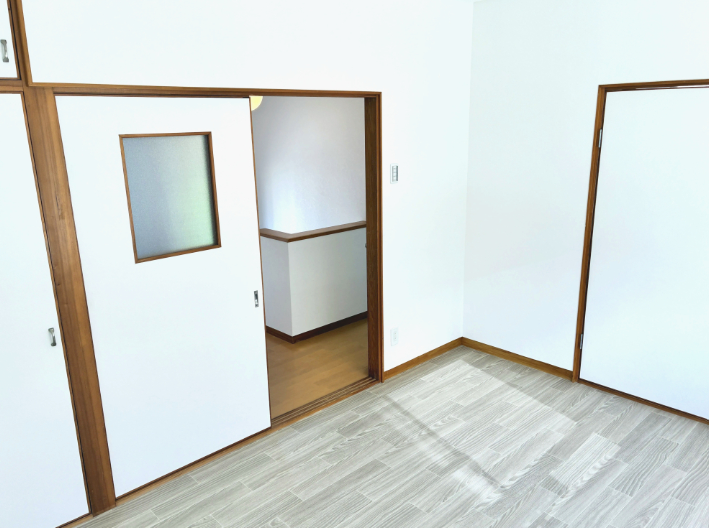 ２階洋室　２階は洋室が３部屋あります。