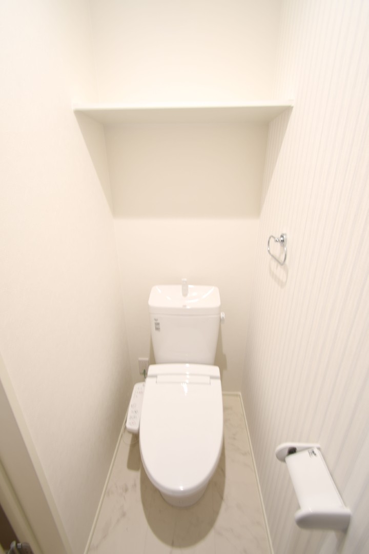 2階にもトイレを設置！夜間に１Fへ降りることもないのでお子様でも安心できます♪