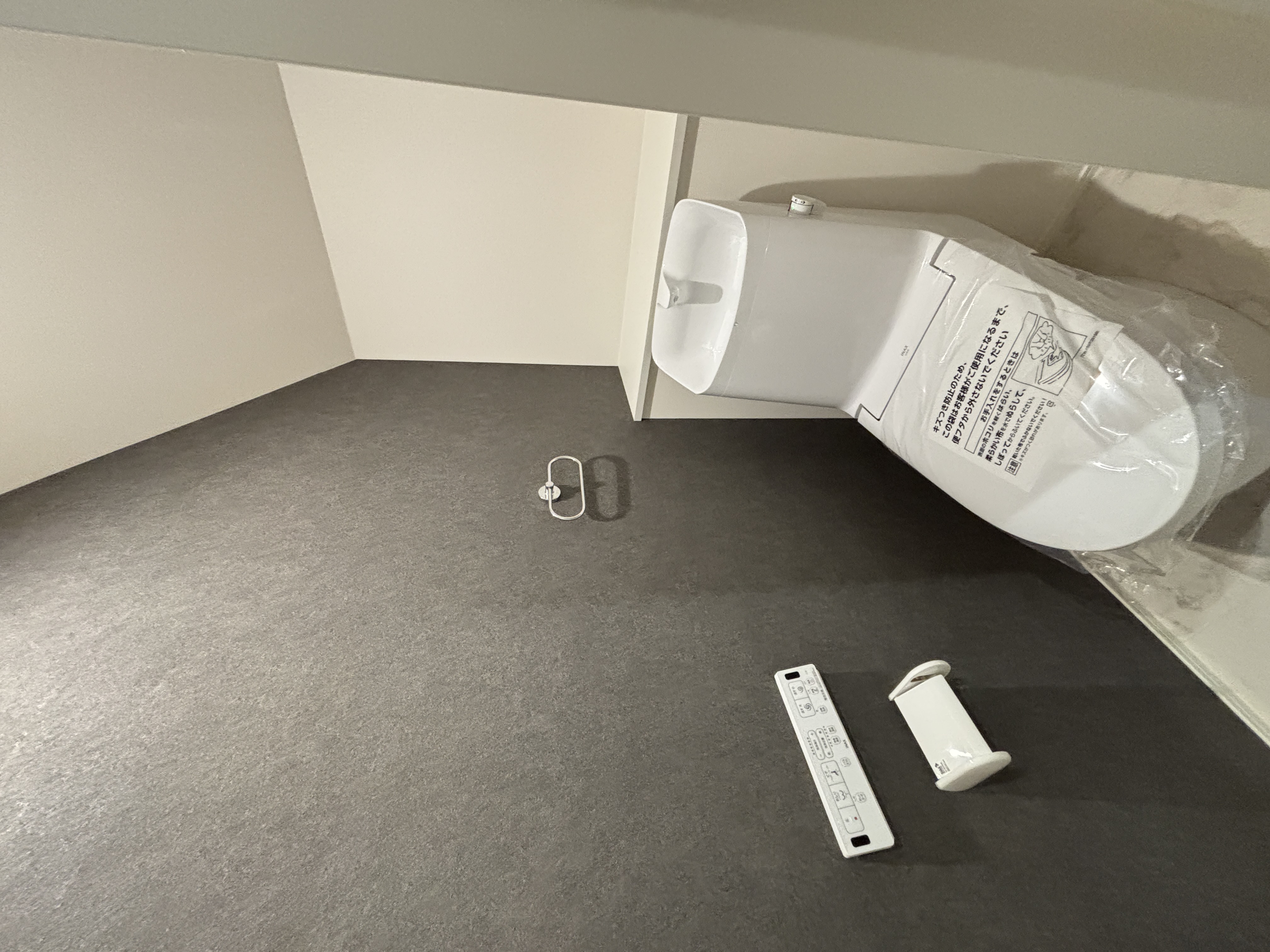 お掃除ラクラク♪温水洗浄便座トイレ。