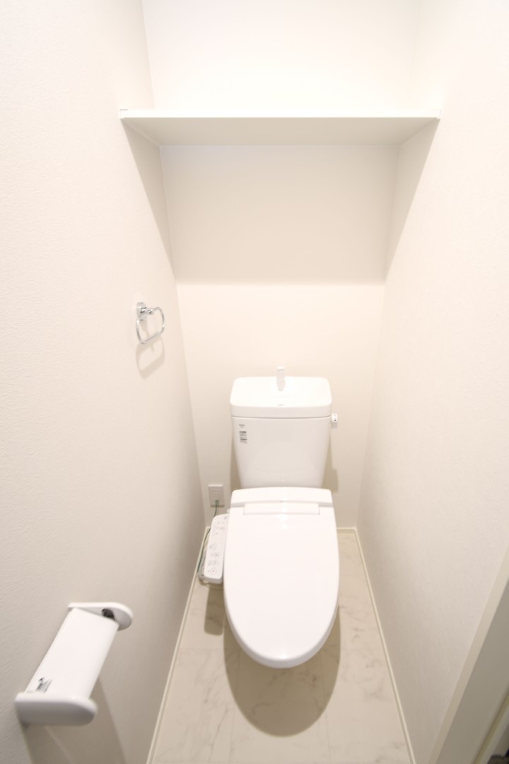 2階にもトイレを設置！夜間に１Fへ降りることもないのでお子様でも安心できます♪