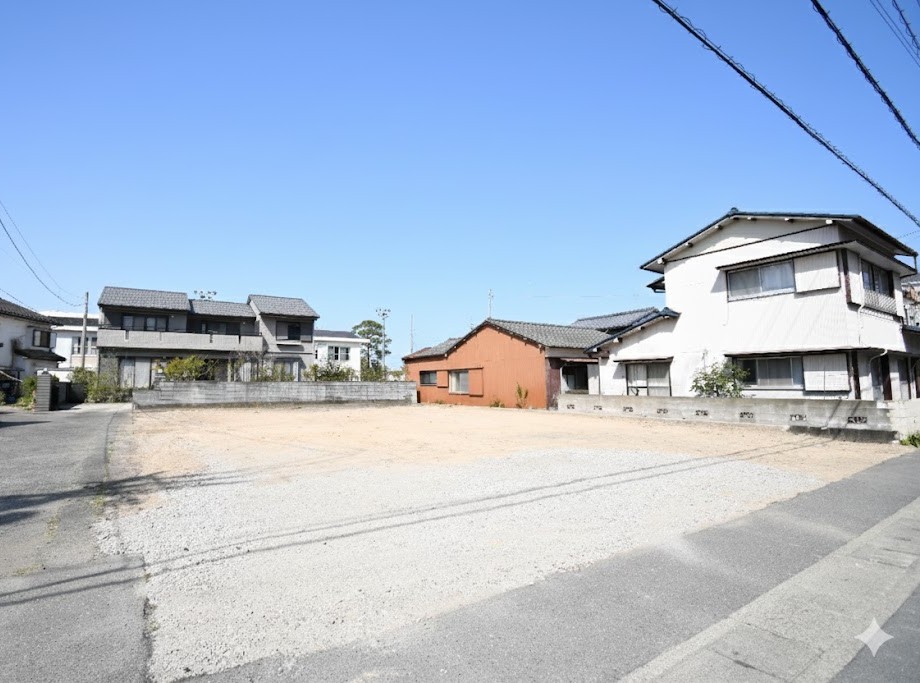 前面道路　※CGにて一部設置物を削除しています