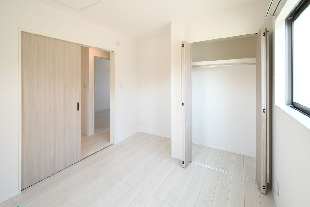 2階は寝室の他に2部屋あるので、子供部屋だけでなく仕事部屋としても◎※画像はイメージです。