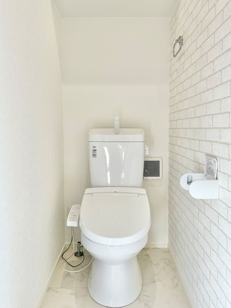 2階にもトイレを設置！夜間に1階へ降りることもないのでお子様でも安心できます♪