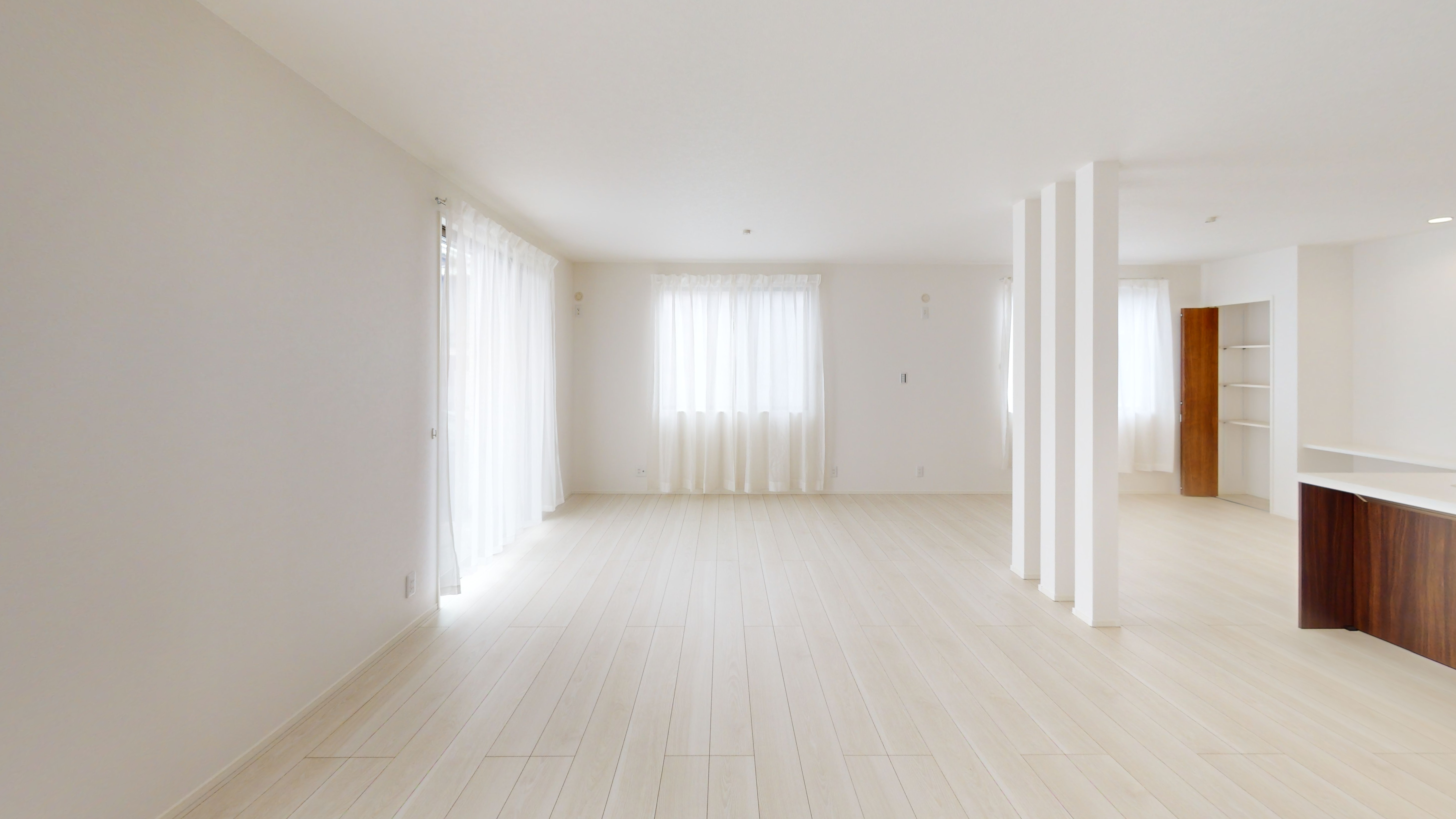 家族が集まるリビングは広々30帖! ご家族が自然に集まれる空間を考えました。大切なお家時間も自然に演出。※施工事例です。実物とは異なります。
