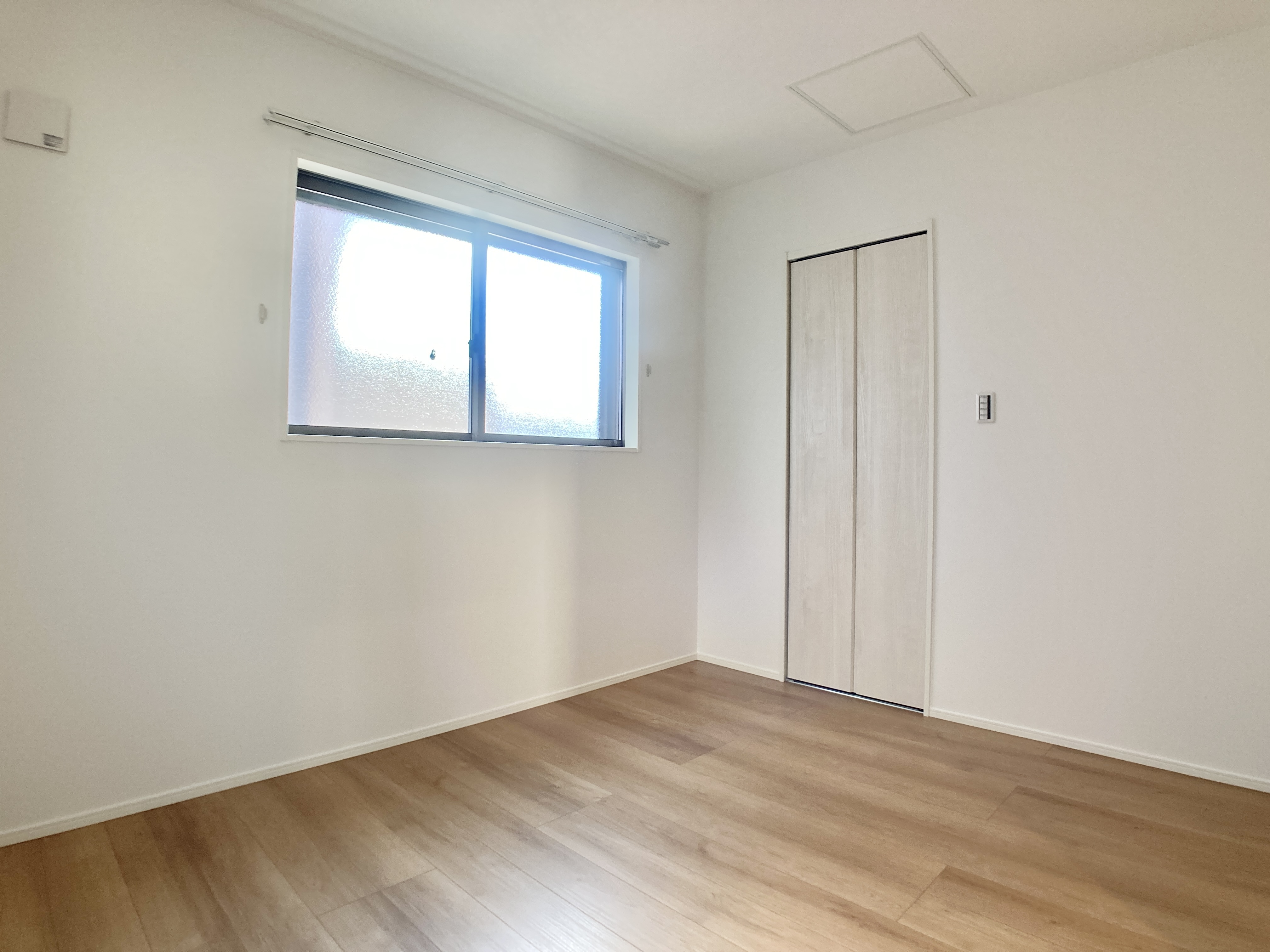 2階は3室確保！子ども部屋もしっかり取れます。 書斎にすることも出来、自分だけの空間を演出できます♪※施工事例です。実際とは異なります。