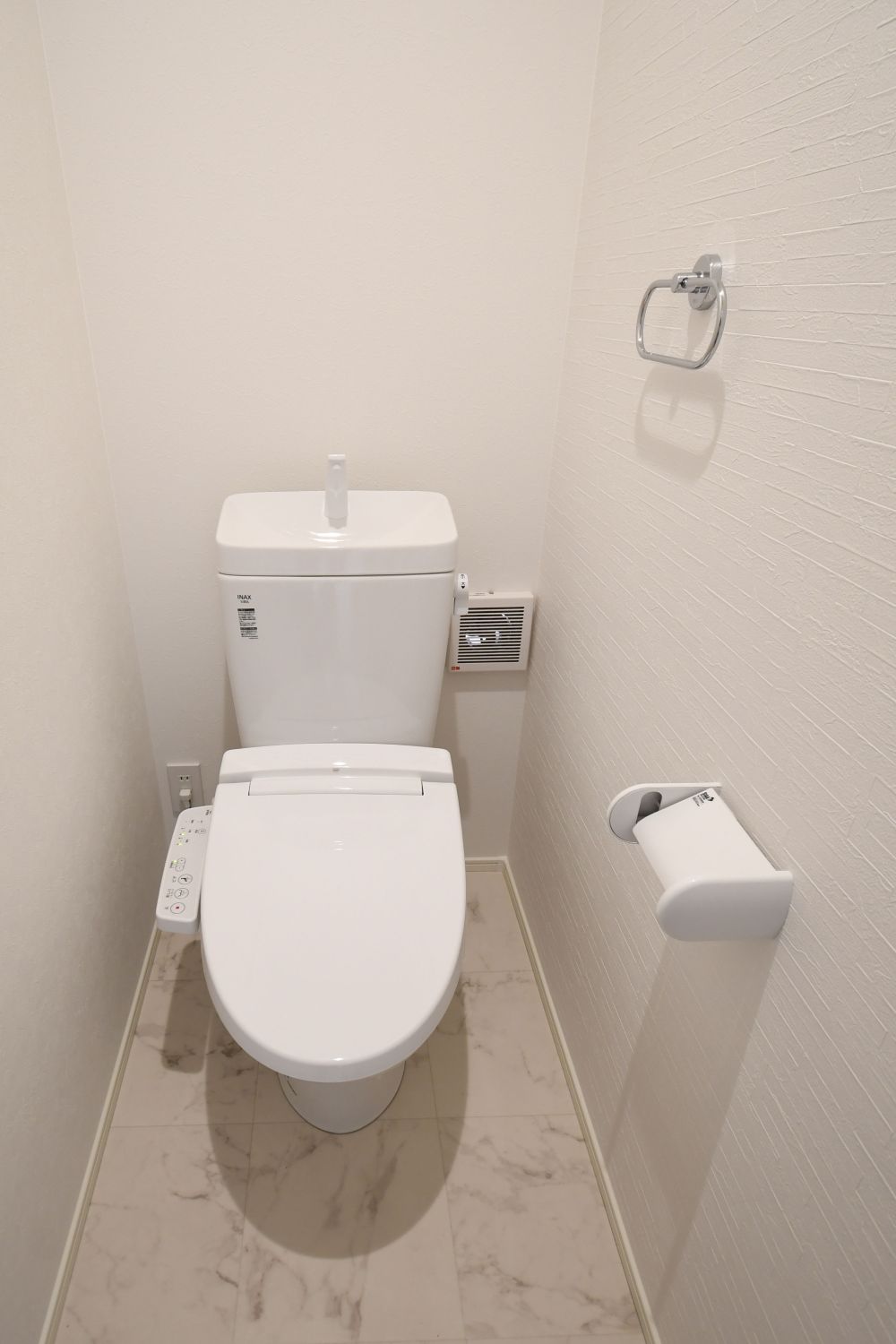 2階にもトイレを設置!夜間に1Fへ降りることもないのでお子様でも安心できます♪