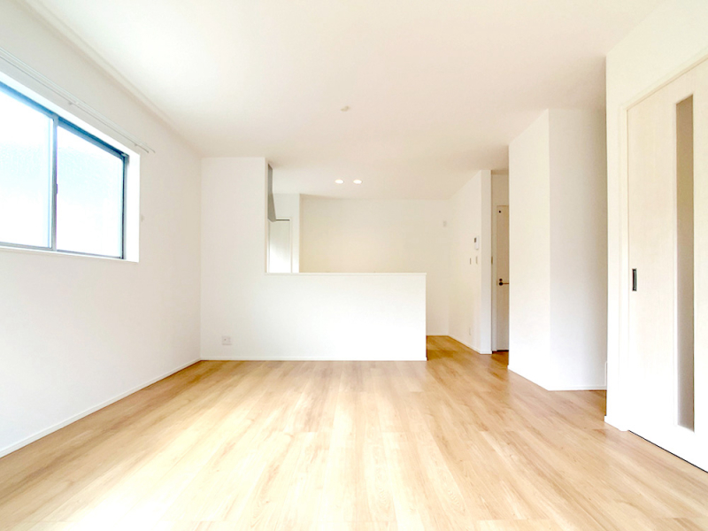【新築】枚方市三栗建売①《駅まで徒歩7分!西牧野小学校まで徒歩7分!スーパーまで徒歩9分と便利な立地◎》4月中旬完成予定